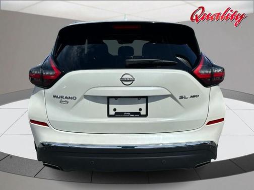 Pearl White Tri-Coat 2024 Nissan Murano SL
