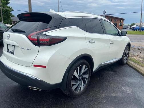 Pearl White Tri-Coat 2024 Nissan Murano SL