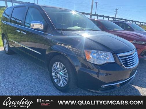 2016 Chrysler Town & Country Touring-L