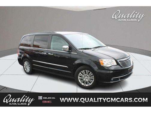 2016 Chrysler Town & Country Touring-L