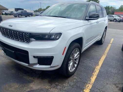Bright White Clearcoat 2024 Jeep Grand Cherokee L Summit