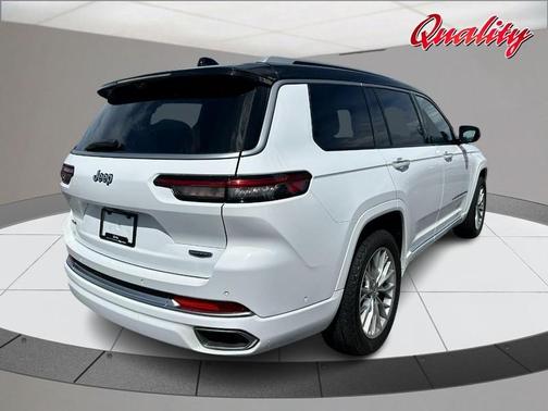 Bright White Clearcoat 2024 Jeep Grand Cherokee L Summit