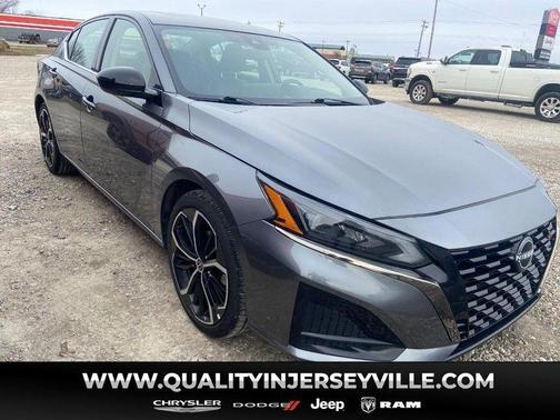 2024 Nissan Altima 2.5 SR