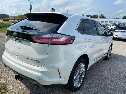 Star White 2020 Ford Edge Titanium