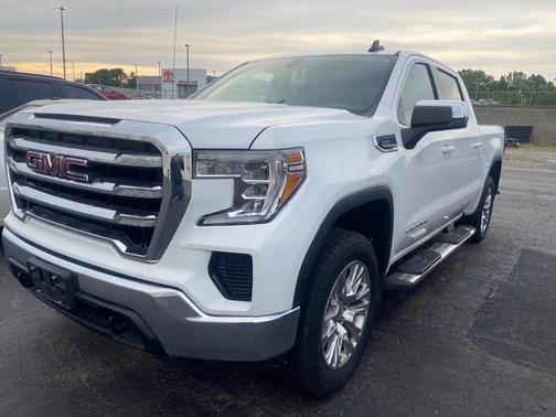 Summit White 2020 GMC Sierra 1500 SLE