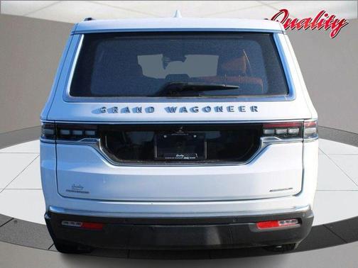 2022 Jeep Grand Wagoneer Series III