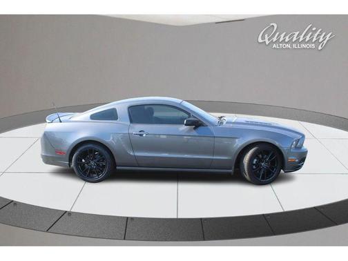 2014 Ford Mustang V6