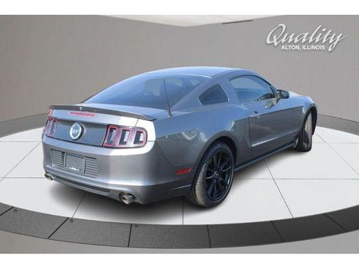 2014 Ford Mustang V6