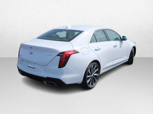 2024 Cadillac CT4 Luxury