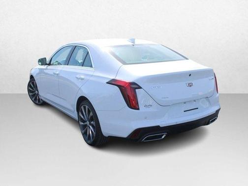 2024 Cadillac CT4 Luxury