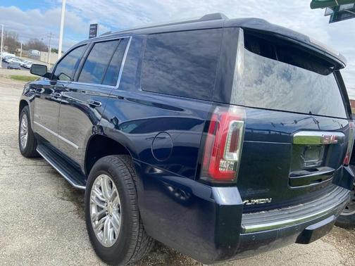 Dark Sapphire Blue Metallic 2019 GMC Yukon Denali