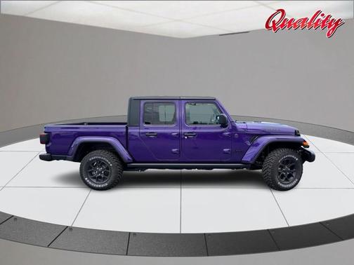 REIGN 2026 Jeep Gladiator Sport