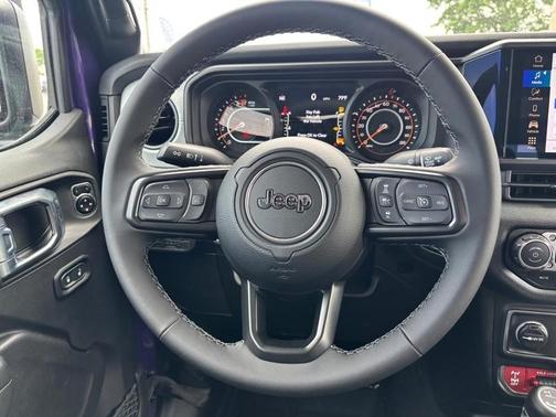 REIGN 2026 Jeep Gladiator Sport