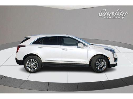 2022 Cadillac XT5 Premium Luxury