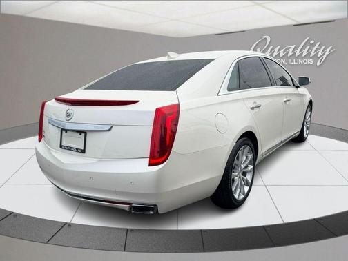 White Diamond Tri-Coat 2015 Cadillac XTS Premium