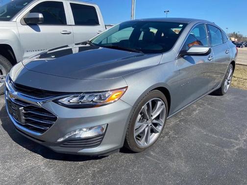 2023 Chevrolet Malibu 2LT