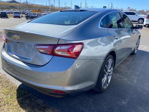 2023 Chevrolet Malibu 2LT