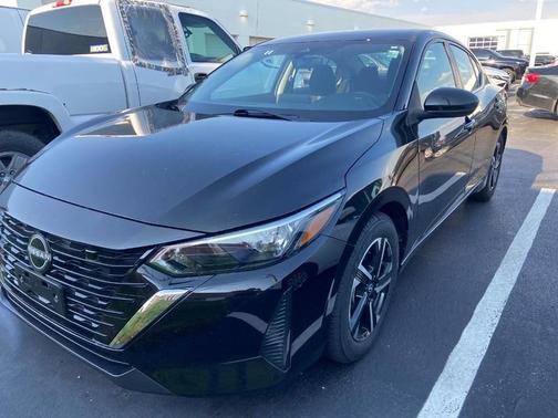 Black 2025 Nissan Sentra SV