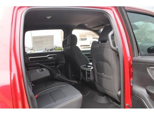 Molten Red Pearlcoat 2026 RAM 1500 Big Horn