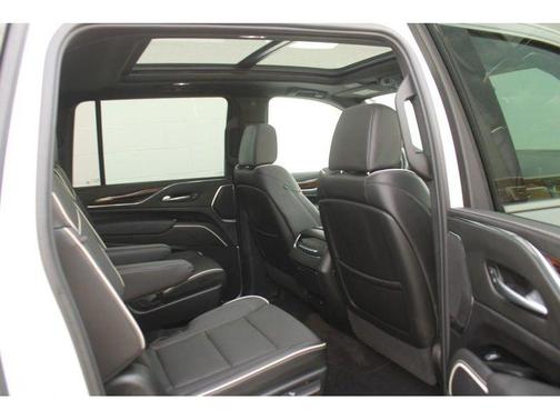 2023 Cadillac Escalade ESV Premium Luxury