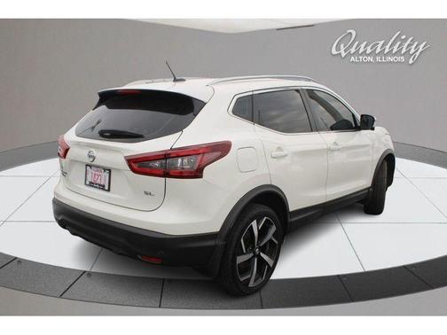 2021 Nissan Rogue Sport SL