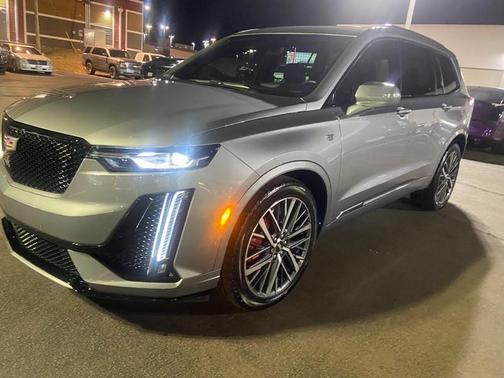 2024 Cadillac XT6 Sport AWD