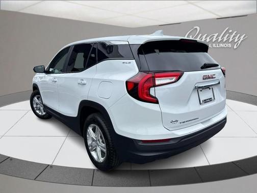 Summit White 2024 GMC Terrain SLE