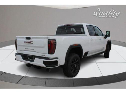 2026 GMC Sierra 2500 AT4