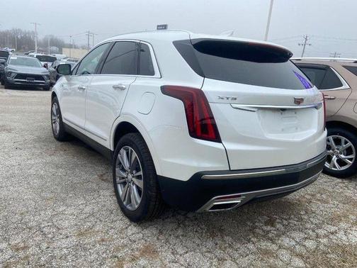 2025 Cadillac XT5 Premium Luxury