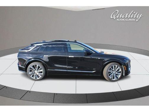 2024 Cadillac LYRIQ Luxury