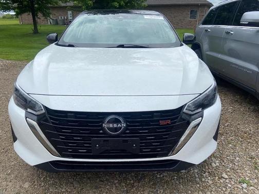 Aspen White Tricoat 2025 Nissan Sentra SR