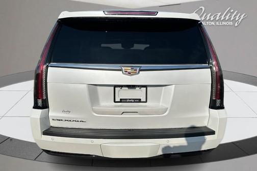 2020 Cadillac Escalade Luxury