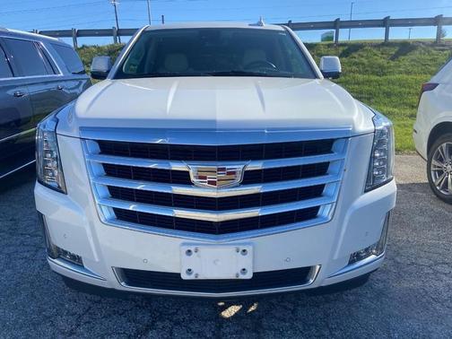 Crystal White Tri-Coat 2020 Cadillac Escalade Luxury
