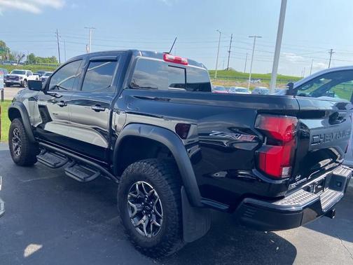 Black 2024 Chevrolet Colorado ZR2