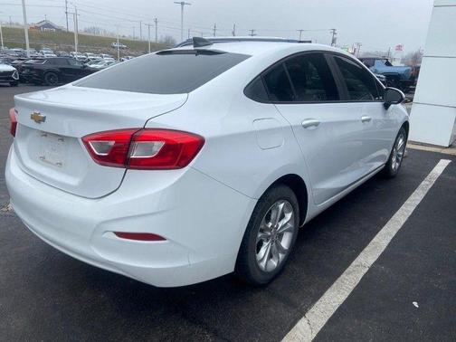 2019 Chevrolet Cruze LS