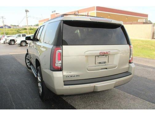 2016 GMC Yukon SLT