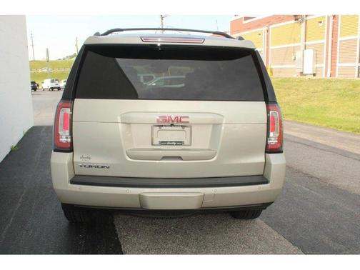2016 GMC Yukon SLT