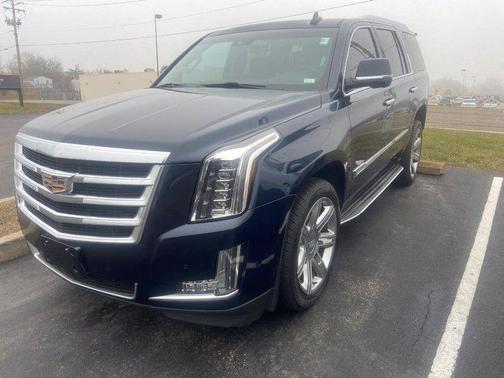 2017 Cadillac Escalade Luxury