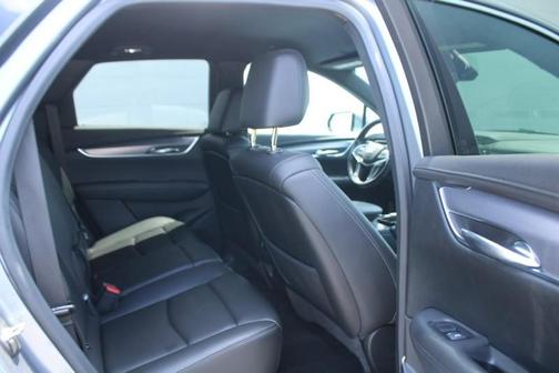 2022 Cadillac XT5 Luxury