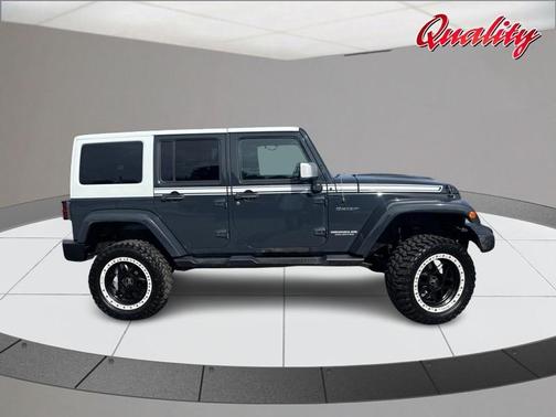 RHINO 2017 Jeep Wrangler Unlimited Sahara