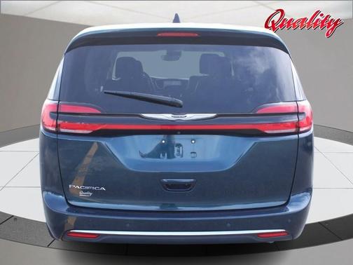 Fathom Blue Pearlcoat 2023 Chrysler Pacifica Touring-L