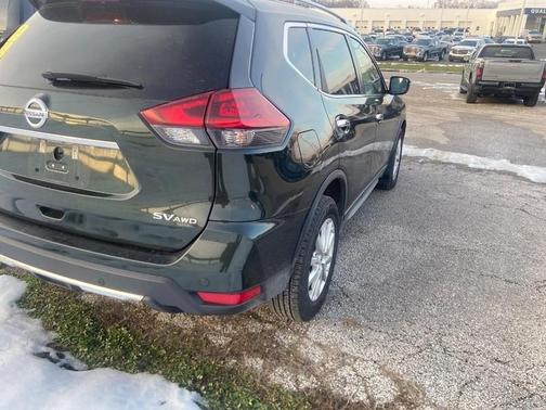 2020 Nissan Rogue SV