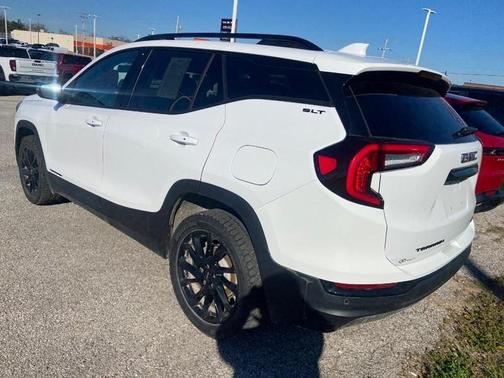 Summit White 2023 GMC Terrain SLT
