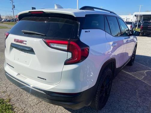 Summit White 2023 GMC Terrain SLT