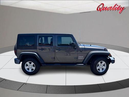 Granite Crystal Clearcoat Metallic 2017 Jeep Wrangler Unlimited Sport
