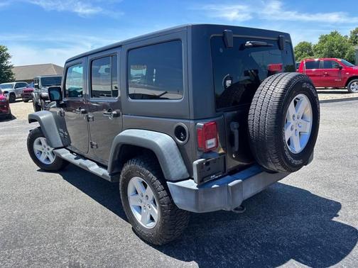 Granite Crystal Clearcoat Metallic 2017 Jeep Wrangler Unlimited Sport