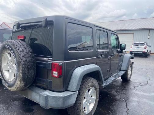 Granite Crystal Clearcoat Metallic 2017 Jeep Wrangler Unlimited Sport
