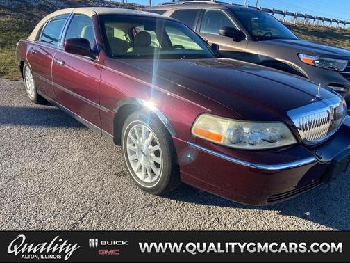 2006 Lincoln Town Car Signature