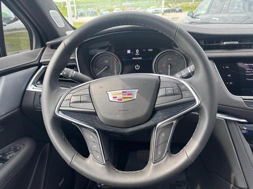 Stellar Black Metallic 2026 Cadillac XT5 Premium Luxury