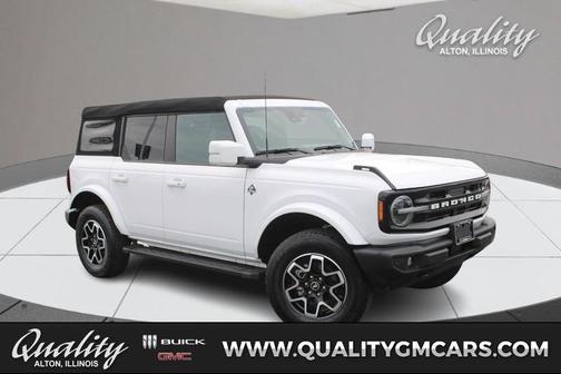 2023 Ford Bronco Outer Banks